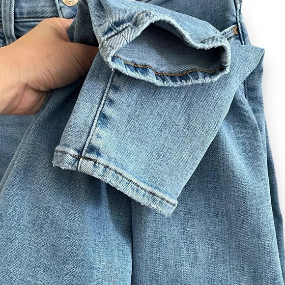 Madewell Curvy Roadtripper Jeans Women's Sz 25 in Benton Wash: Knee-Rip Edition - Picture 14 of 16